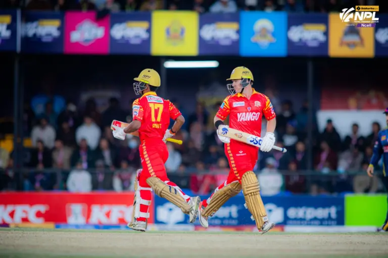 Short–Paudel stand lifts Lumbini Lions to 134 in Qualifier 2 showdown. Photo: CAN/NPL